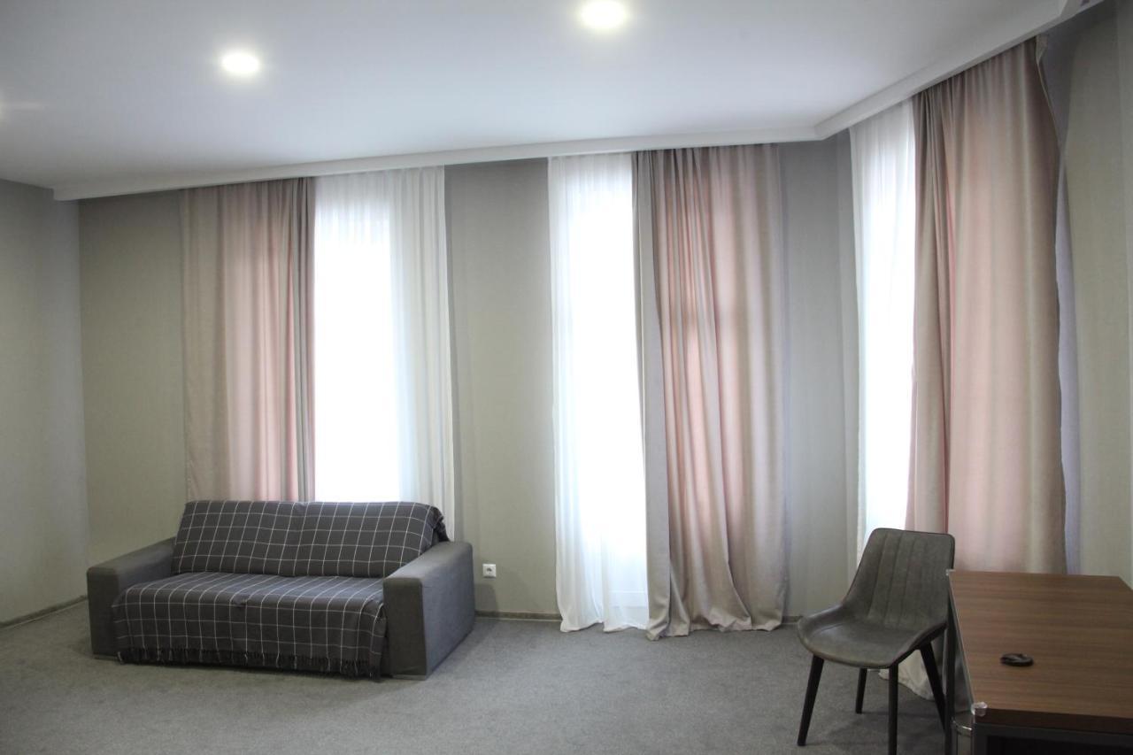 Hotel History • Სასტუმრო Ისტორია 西格纳吉 外观 照片
