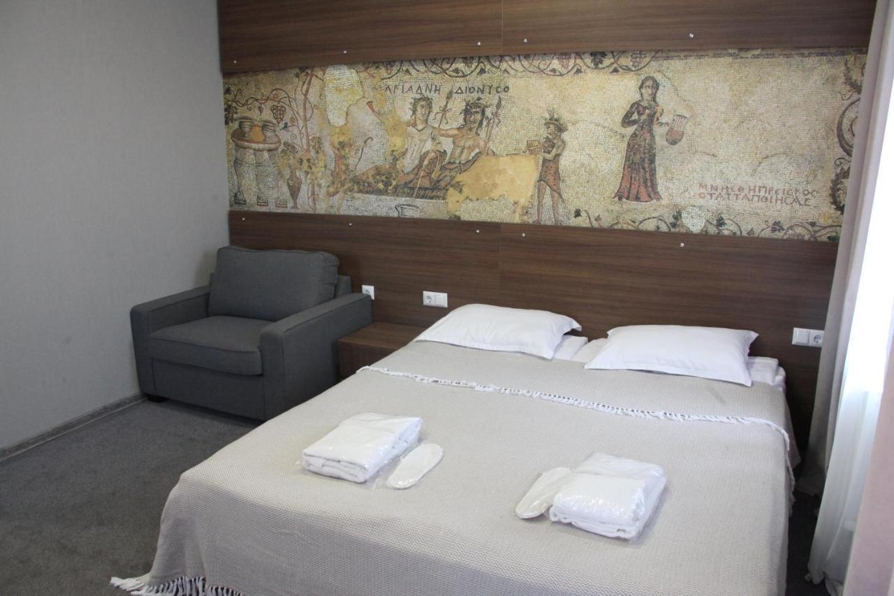 Hotel History • Სასტუმრო Ისტორია 西格纳吉 外观 照片